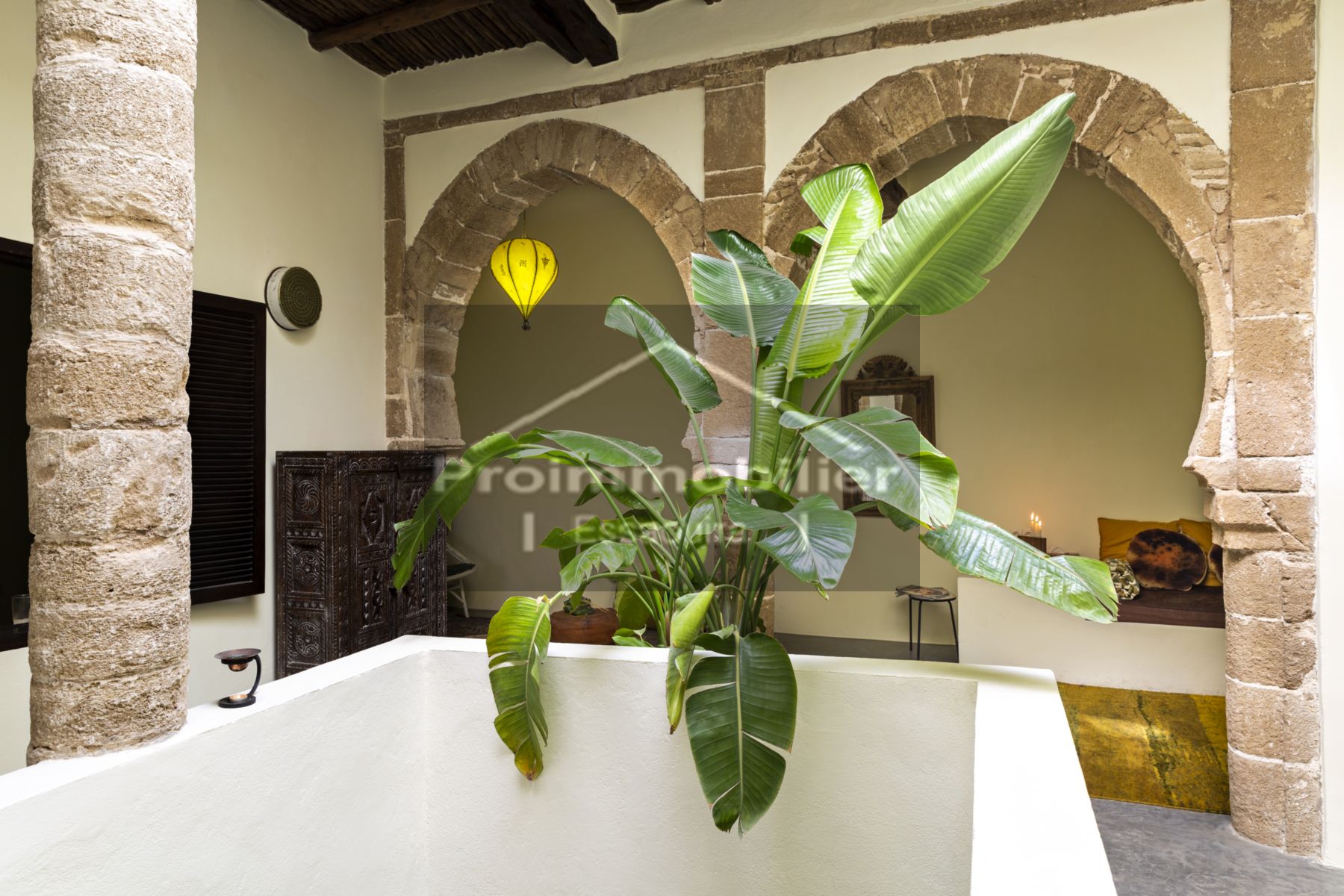 22-05-09-VR Amazing Riad of 300m² for sale in Essaouira with private Terrace