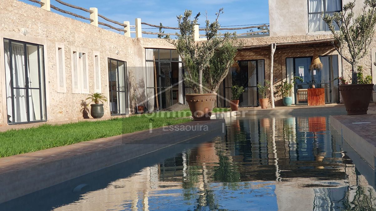 22-10-06-VV Wonderful Villa of 271 m² for sale in Essaouira Land 1129 m²