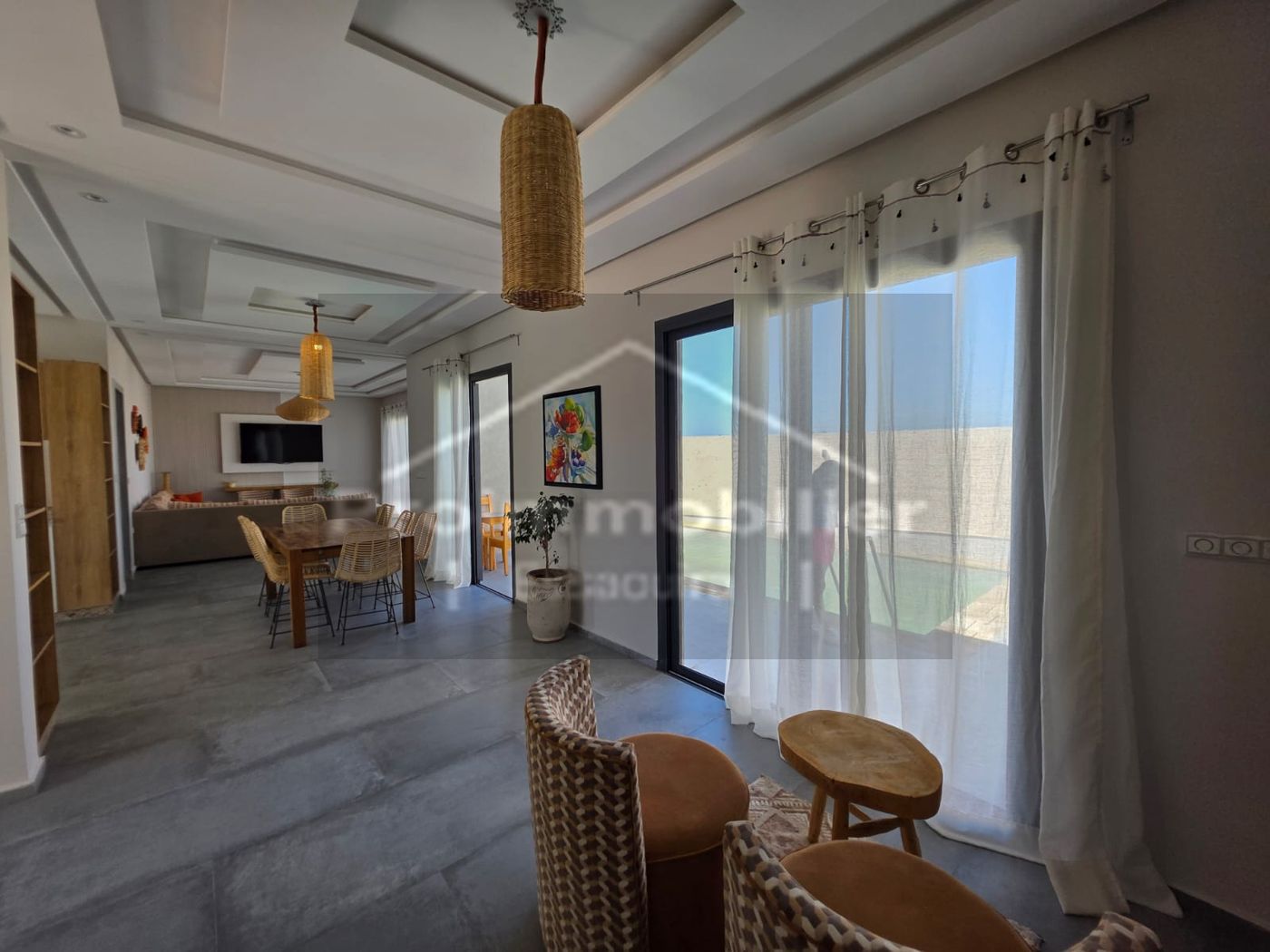 26-09-11-VV Belle Villa avec Piscine et Terrain de 1 000 m² – Douar Laarab
